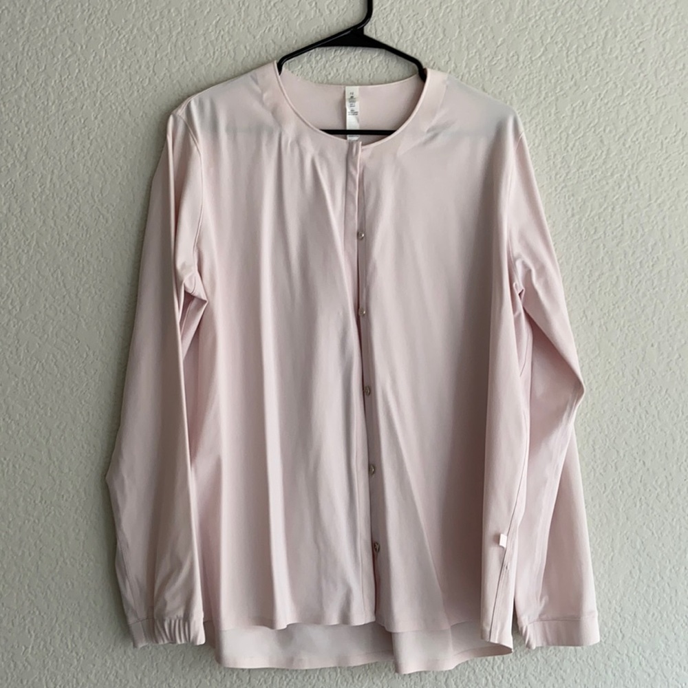 COPY - lululemon size 12 baby pink button down